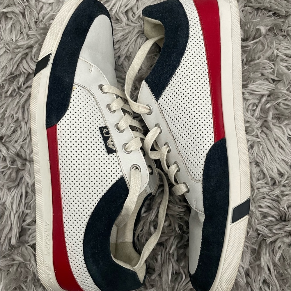 Men sneakers